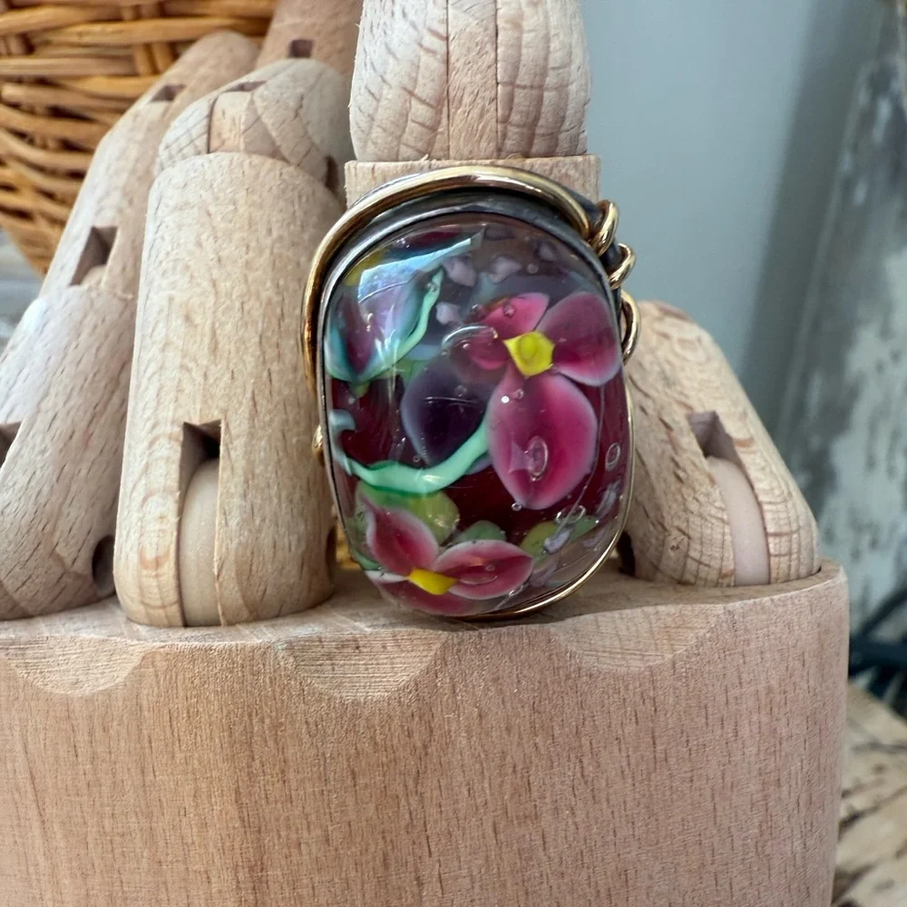 🌈HOST PICK🌈NWOT Artisan Lampwork Floral Silver Gold Ring Floral Glass Ring - Picture 8 of 16